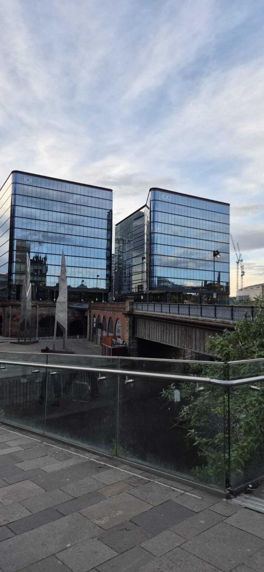 Manchester Penthouse - 2 Bedroom Apartment — Photos 3